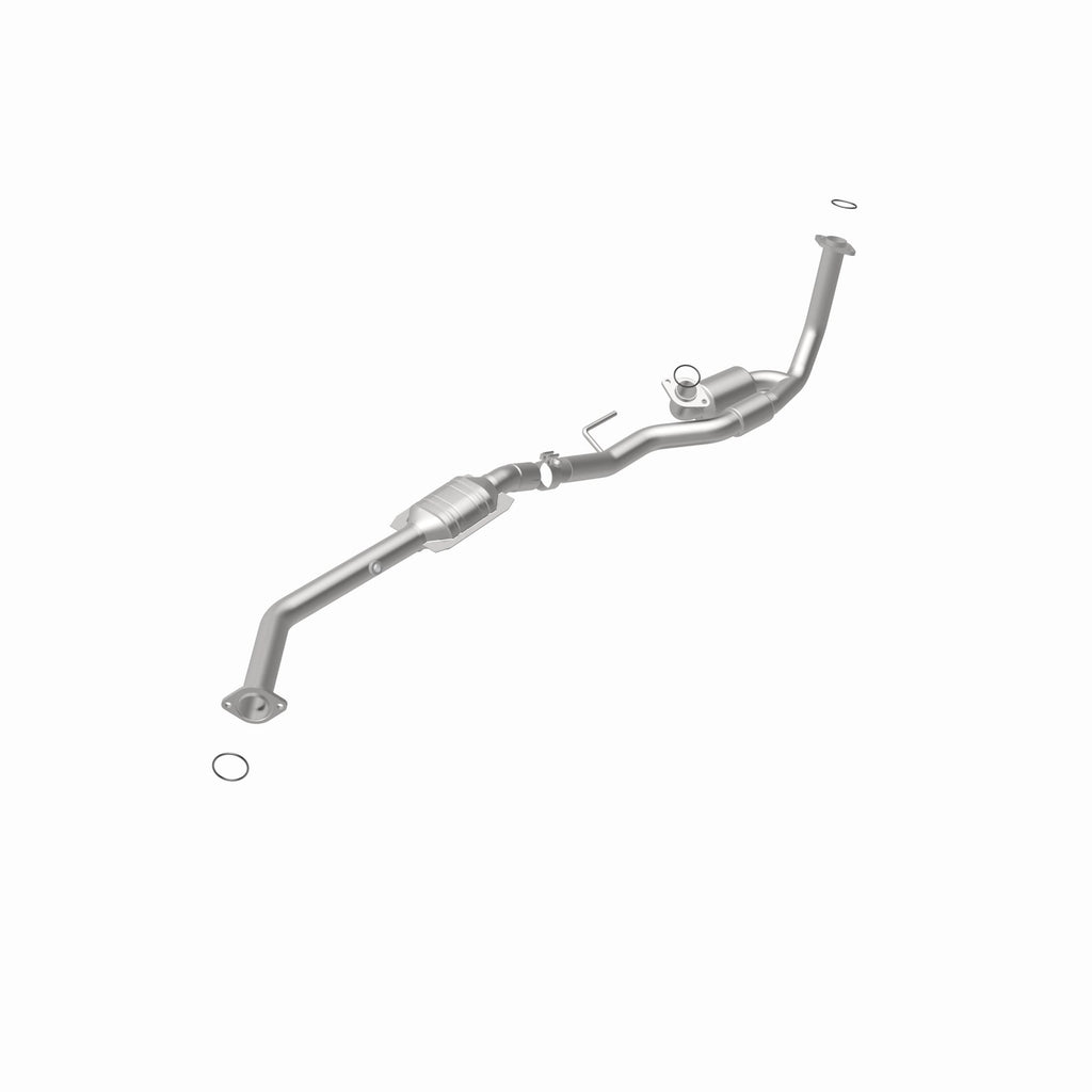 MagnaFlow Exhaust Products 52457 OEM Grade Direct-Fit Catalytic Converter for Select Toyota Sienna