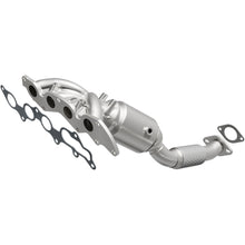 Load image into Gallery viewer, MagnaFlow Exhaust Products 5531052 California CARB Manifold Catalytic Converter for Select Ford Focus