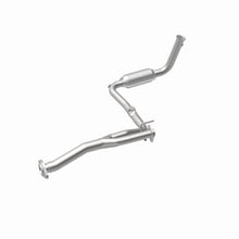 Load image into Gallery viewer, MagnaFlow Exhaust Products 93382 HM Grade Direct-Fit Catalytic Converter for Select Jeep Liberty