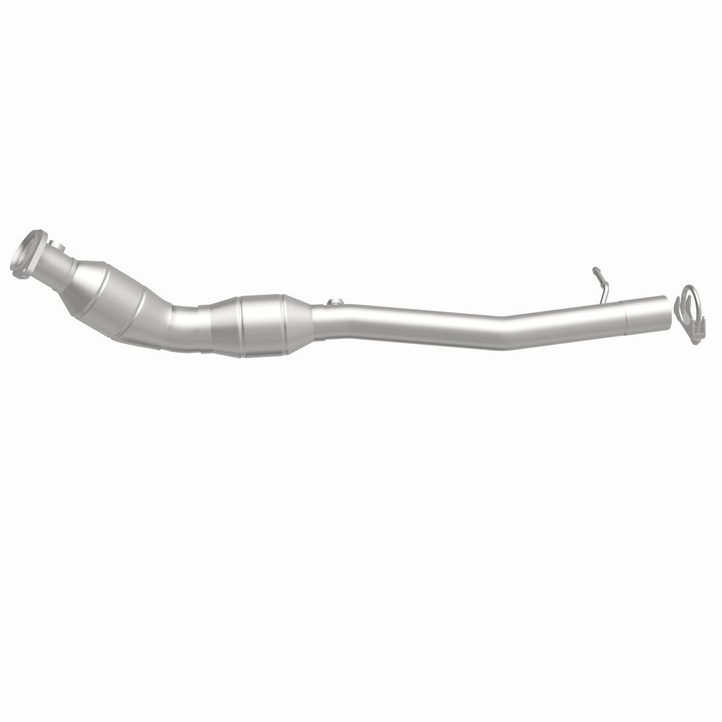 MagnaFlow Exhaust Products 49713 OEM Grade Direct-Fit Catalytic Converter for Select Land Rover Range Rover