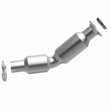 Load image into Gallery viewer, MagnaFlow Exhaust Products 5631455 California CARB Direct-Fit Catalytic Converter for Select Toyota Prius, Toyota Prius Plug-In