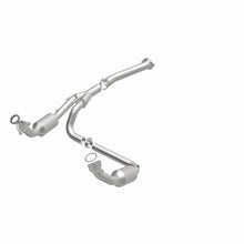Load image into Gallery viewer, MagnaFlow Exhaust Products 4551211 California CARB Direct-Fit Catalytic Converter for Select Chevrolet Express 1500, Chevrolet Express 2500, GMC Savana 1500, GMC Savana