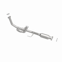 Load image into Gallery viewer, MagnaFlow Exhaust Products 4481892 California CARB Direct-Fit Catalytic Converter for Select Lexus ES300, Toyota Avalon, Toyota Camry