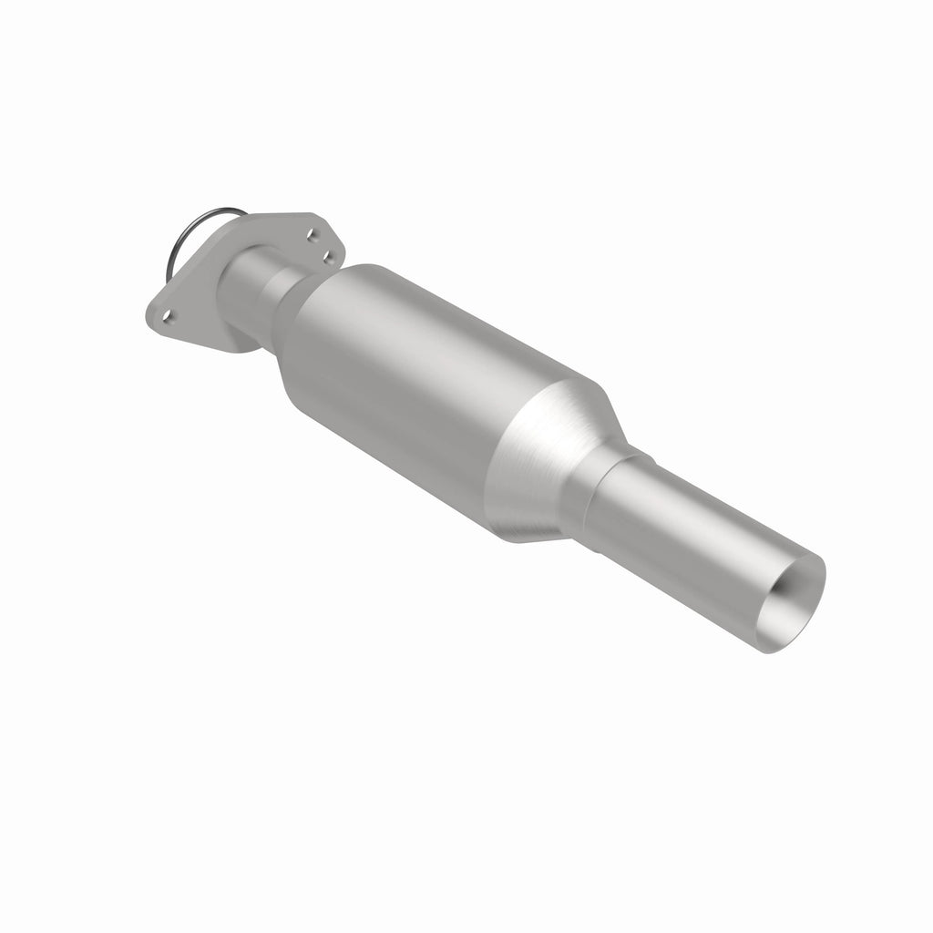 MagnaFlow Exhaust Products 52470 OEM Grade Direct-Fit Catalytic Converter for Select Ford Fusion