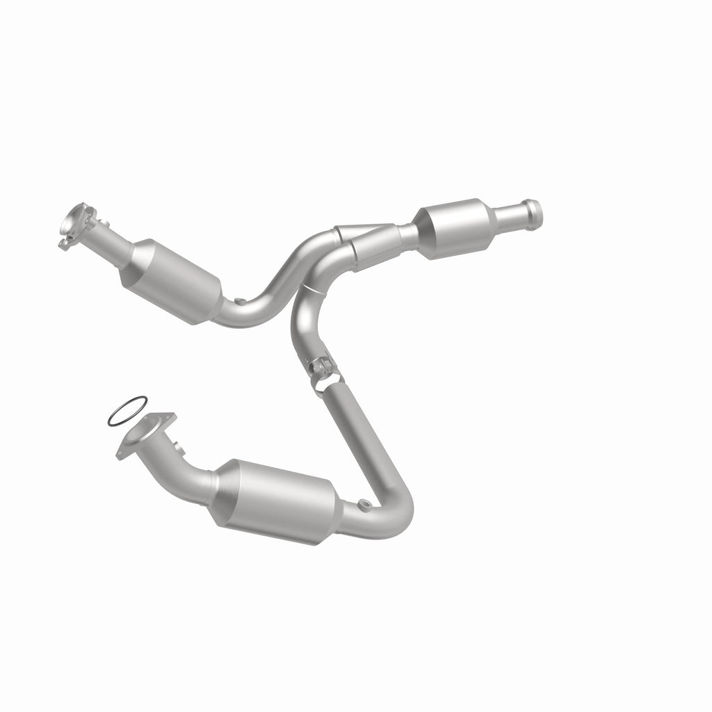 MagnaFlow Exhaust Products 5582578 California CARB Direct-Fit Catalytic Converter for Select Chevrolet Avalanche, Chevrolet Silverado 1500, Chevrolet Suburban 1500, Chevrolet Tahoe, GMC Sierra 1500, GMC Yukon, GMC Yukon XL