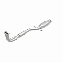 Load image into Gallery viewer, MagnaFlow Exhaust Products 457026 California CARB Direct-Fit Catalytic Converter for Select Hyundai Sonata