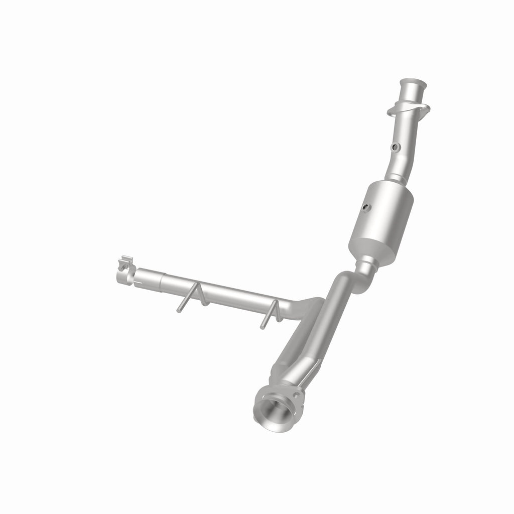 MagnaFlow Exhaust Products 280224 OEM Grade Direct-Fit Catalytic Converter for Select Ford F-150