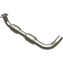 Load image into Gallery viewer, MagnaFlow Exhaust Products 93154 HM Grade Direct-Fit Catalytic Converter for Select Ford E-150, Ford E-150 Club Wagon, Ford E-150 Econoline, Ford E-150 Econoline Club Wagon, Ford E-250, Ford E-250 Econoline