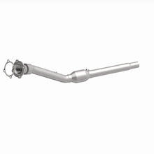 Load image into Gallery viewer, MagnaFlow Exhaust Products 16426 Metallic Grade Direct-Fit Catalytic Converter for Select Volkswagen Beetle, Volkswagen Golf, Volkswagen Jetta