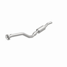 Load image into Gallery viewer, MagnaFlow Exhaust Products 4481658 California CARB Direct-Fit Catalytic Converter for Select Audi A4, Audi A4 Quattro, Volkswagen Passat