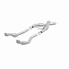 Load image into Gallery viewer, MagnaFlow Exhaust Products 337338 California CARB Direct-Fit Catalytic Converter for Select Ford Mustang, Mercury Capri