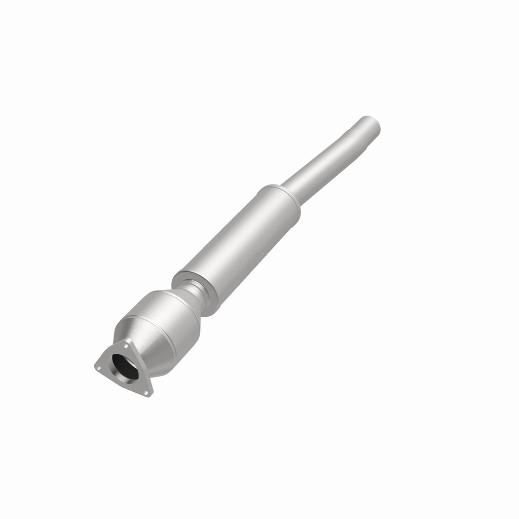 MagnaFlow Exhaust Products 49878 OEM Grade Direct-Fit Catalytic Converter for Select Volkswagen Phaeton