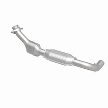 Load image into Gallery viewer, MagnaFlow Exhaust Products 49429 OEM Grade Direct-Fit Catalytic Converter for Select Ford E-150, Ford E-150 Club Wagon, Ford E-150 Econoline, Ford E-150 Econoline Club Wagon, Ford E-250, Ford E-250 Econoline