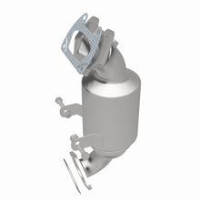 Load image into Gallery viewer, MagnaFlow Exhaust Products 5551191 California CARB Manifold Catalytic Converter for Select Ram ProMaster 1500, Ram ProMaster 2500, Ram ProMaster