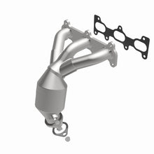 Load image into Gallery viewer, MagnaFlow Exhaust Products 452018 California CARB Manifold Catalytic Converter for Select Hyundai Sonata, Hyundai Tiburon, Kia Optima