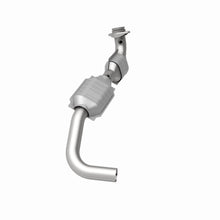 Load image into Gallery viewer, MagnaFlow Exhaust Products 23526 HM Grade Direct-Fit Catalytic Converter for Select Lincoln Navigator