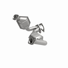 Load image into Gallery viewer, MagnaFlow Exhaust Products 447189 California CARB Direct-Fit Catalytic Converter for Select Ford Ranger, Mazda B3000, Mazda B4000