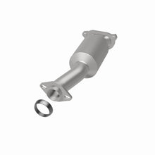 Load image into Gallery viewer, MagnaFlow Exhaust Products 5491121 California CARB Direct-Fit Catalytic Converter for Select Ford Ranger, Mazda B4000