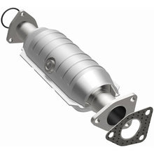 Load image into Gallery viewer, MagnaFlow Exhaust Products 93363 HM Grade Direct-Fit Catalytic Converter for Select Acura MDX, Honda Pilot