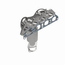 Load image into Gallery viewer, MagnaFlow Exhaust Products 51650 OEM Grade Manifold Catalytic Converter for Select Hyundai Elantra, Hyundai Tiburon, Kia Soul, Kia Spectra, Kia Spectra5