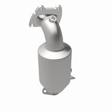 Load image into Gallery viewer, MagnaFlow Exhaust Products 22-160 OEM Grade Manifold Catalytic Converter for Select Chrysler 200, Jeep Cherokee