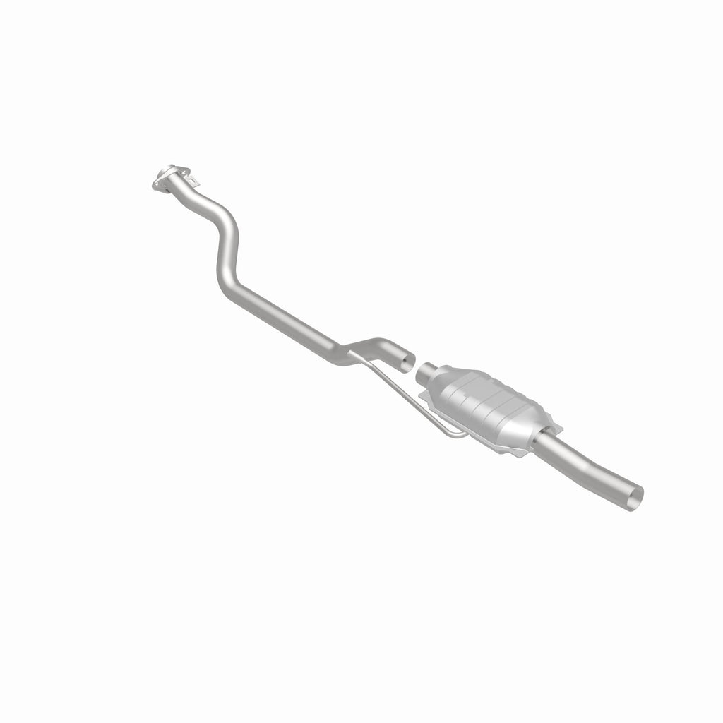 MagnaFlow Exhaust Products 93301 Standard Grade Direct-Fit Catalytic Converter for Select Ford E-150 Econoline, Ford E-150 Econoline Club Wagon, Ford E-250 Econoline, Ford E-250 Econoline Club Wagon, Ford E-350 Econoline, Ford E-350 Econoline Club Wagon,