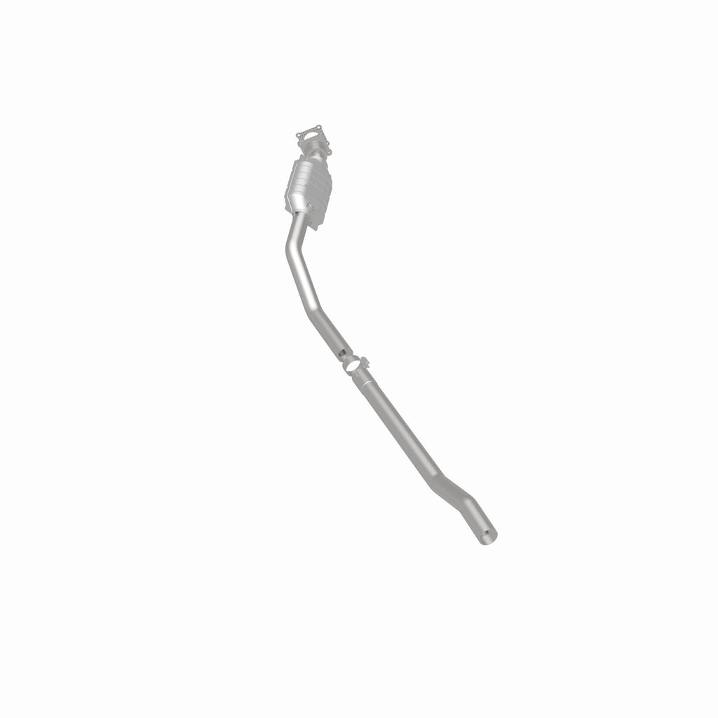 MagnaFlow Exhaust Products 51155 OEM Grade Direct-Fit Catalytic Converter for Select Chrysler Grand Voyager, Chrysler Town & Country, Chrysler Voyager, Dodge Caravan, Dodge Grand Caravan