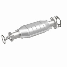 Load image into Gallery viewer, MagnaFlow Exhaust Products 24963 HM Grade Direct-Fit Catalytic Converter for Select Hyundai Tucson, Kia Sportage