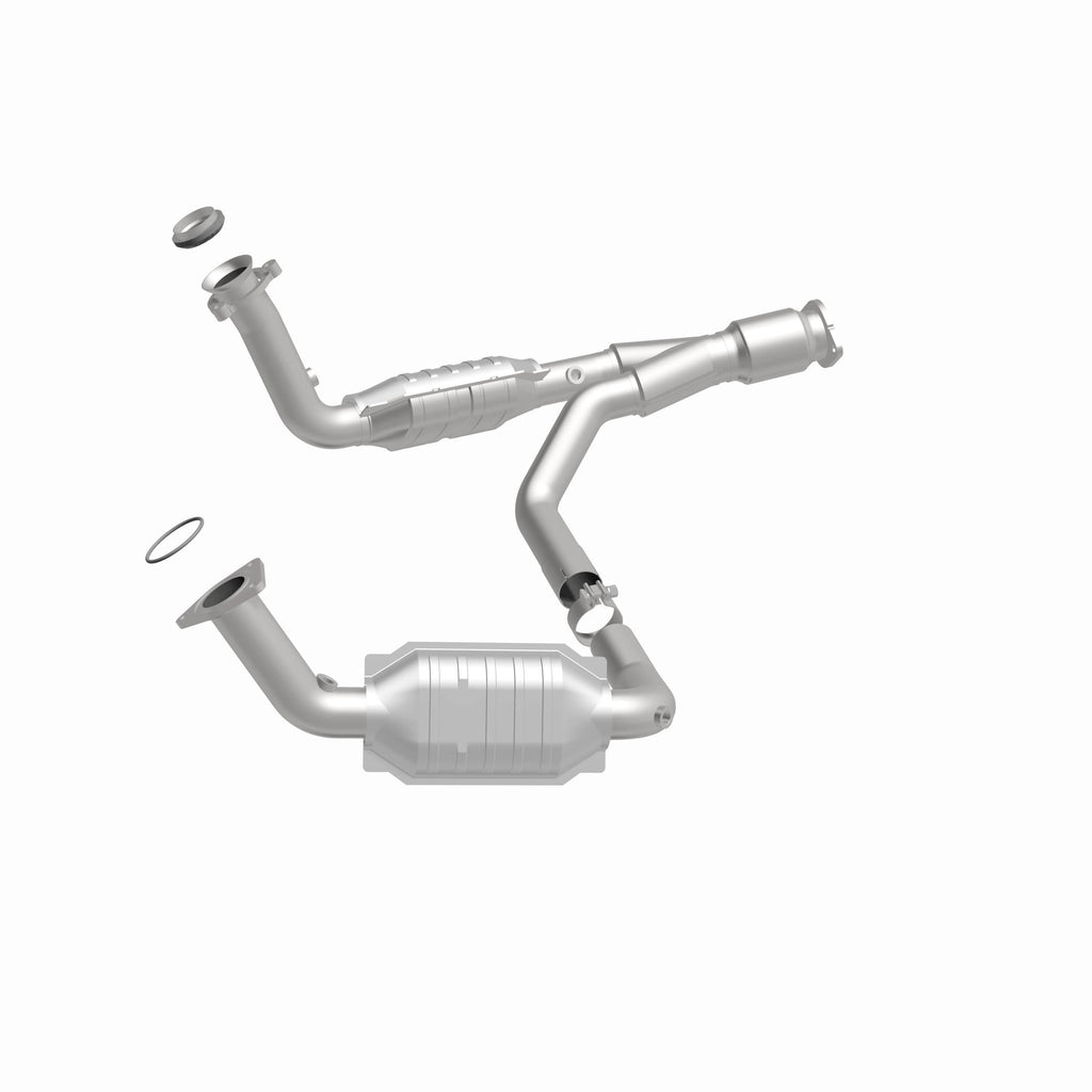 MagnaFlow Exhaust Products 49650 OEM Grade Direct-Fit Catalytic Converter for Select Buick Rainier, Chevrolet Trailblazer, GMC Envoy, Saab 9-7x