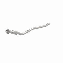 Load image into Gallery viewer, MagnaFlow Exhaust Products 5451814 California CARB Direct-Fit Catalytic Converter for Select Chrysler Town &amp; Country, Dodge Caravan, Dodge Grand Caravan