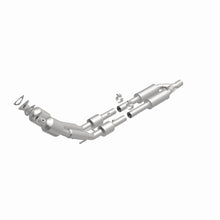 Load image into Gallery viewer, MagnaFlow Exhaust Products 551799 California CARB Direct-Fit Catalytic Converter for Select Volkswagen Passat