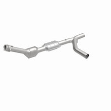 Load image into Gallery viewer, MagnaFlow Exhaust Products 23133 HM Grade Direct-Fit Catalytic Converter for Select Ford E-150, Ford E-150 Club Wagon, Ford E-150 Econoline, Ford E-150 Econoline Club Wagon, Ford E-250