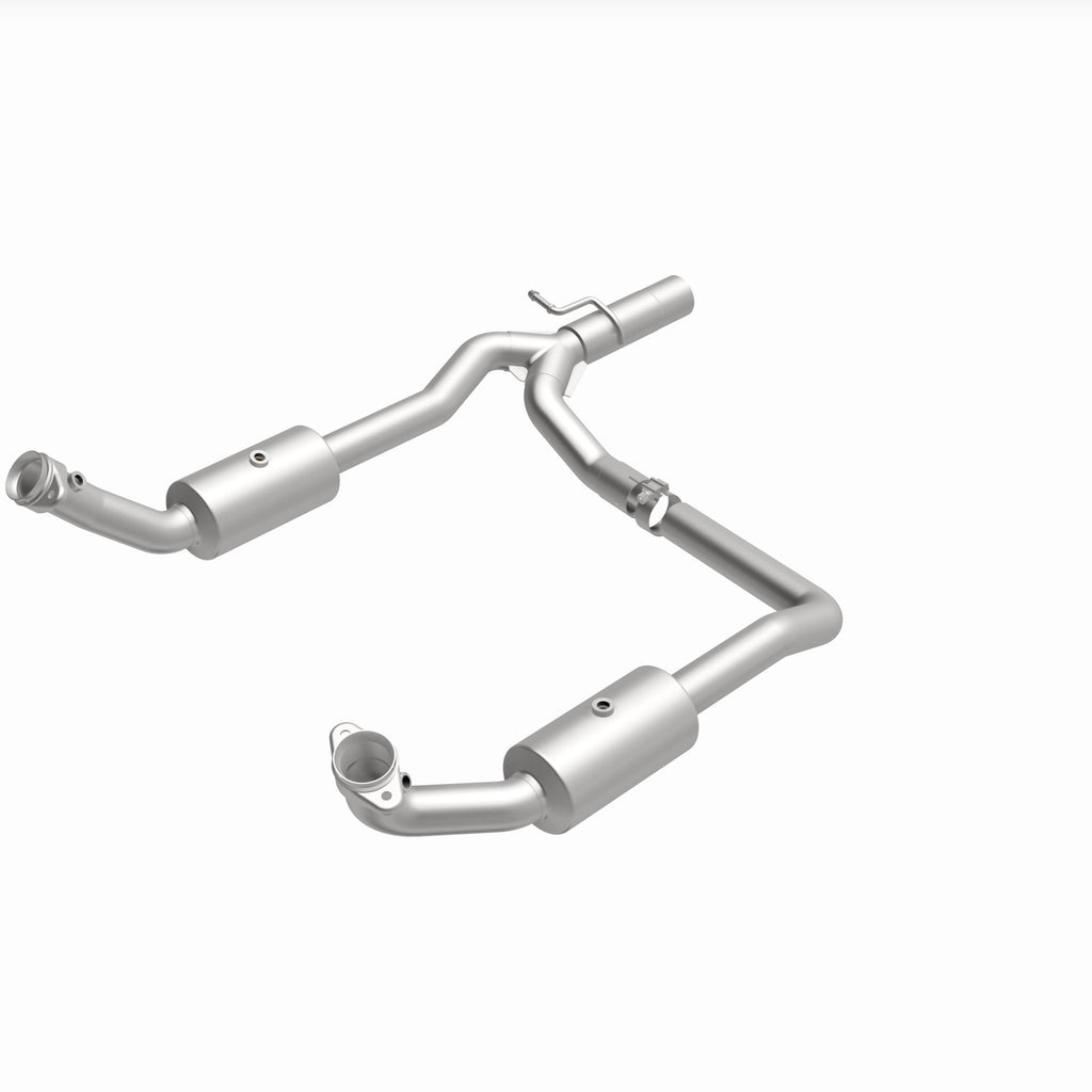 MagnaFlow Exhaust Products 5551599 California CARB Direct-Fit Catalytic Converter for Select Ford E-350 Super Duty