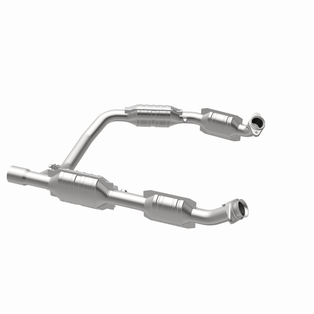 MagnaFlow Exhaust Products 49439 OEM Grade Direct-Fit Catalytic Converter for Select Ford E-150, Ford E-150 Club Wagon, Ford E-250, Ford E-350 Club Wagon, Ford E-350 Super Duty, Ford E-450 Super Duty