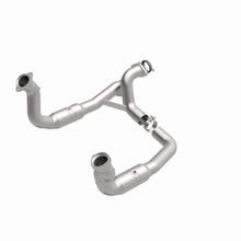 Load image into Gallery viewer, MagnaFlow Exhaust Products 52297 OEM Grade Direct-Fit Catalytic Converter for Select Ford F-250 Super Duty, Ford F-350 Super Duty