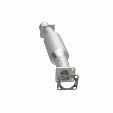 Load image into Gallery viewer, MagnaFlow Exhaust Products 3391425 California CARB Direct-Fit Catalytic Converter for Select International Scout II