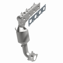 Load image into Gallery viewer, MagnaFlow Exhaust Products 5451159 California CARB Manifold Catalytic Converter for Select Jeep Cherokee