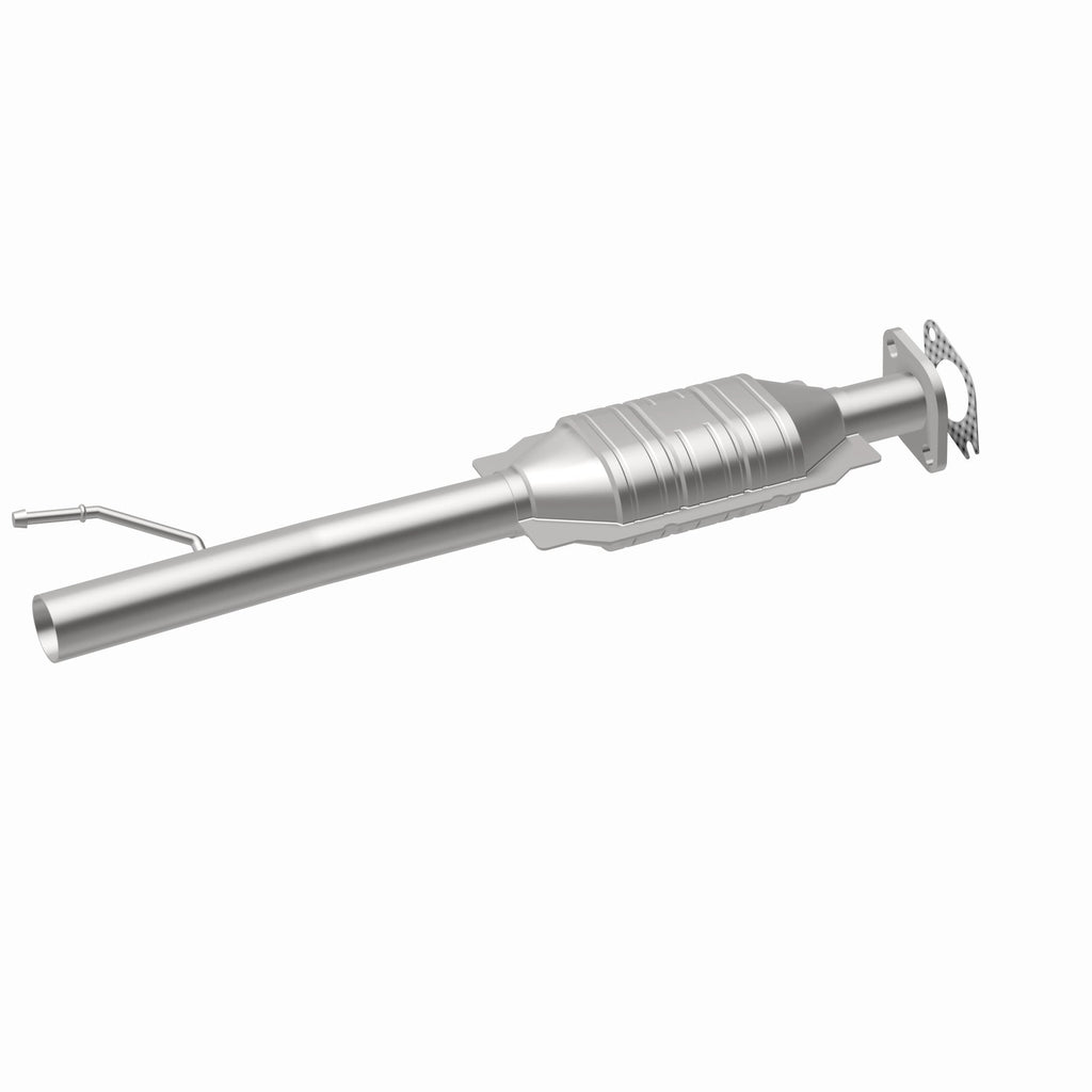 MagnaFlow Exhaust Products 49419 OEM Grade Direct-Fit Catalytic Converter for Select Ford Escape, Mazda Tribute