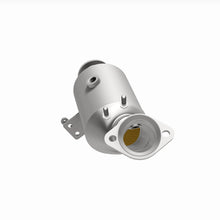 Load image into Gallery viewer, MagnaFlow Exhaust Products 21-681 OEM Grade Direct-Fit Catalytic Converter for Select Mercedes-Benz C400, Mercedes-Benz C43 AMG, Mercedes-Benz C450 AMG, Mercedes-Benz E43 AMG, Mercedes-Benz E450, Mercedes-Benz GLC43 AMG