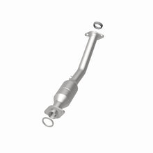 Load image into Gallery viewer, MagnaFlow Exhaust Products 52437 OEM Grade Direct-Fit Catalytic Converter for Select Nissan Juke, Nissan Sentra