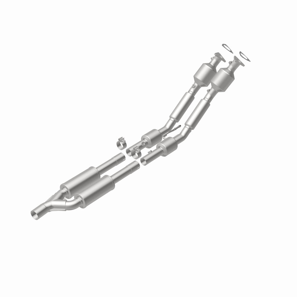 MagnaFlow Exhaust Products 24379 HM Grade Direct-Fit Catalytic Converter for Select Volkswagen Passat