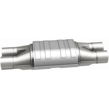 Load image into Gallery viewer, MagnaFlow Exhaust Products 3322008 California CARB Universal Catalytic Converter for Select Alfa Romeo 164, BMW 325i, BMW 325is, BMW 525i, BMW 528e, BMW 535i, BMW 635CSi, BMW 735i, BMW 735iL, Mercedes-Benz 190E, Mercedes-Benz 500SL, Mercedes-Benz E320,