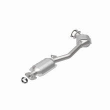 Load image into Gallery viewer, MagnaFlow Exhaust Products 444043 California CARB Direct-Fit Catalytic Converter for Select Subaru Forester, Subaru Impreza