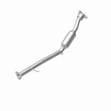 Load image into Gallery viewer, MagnaFlow Exhaust Products 51746 OEM Grade Direct-Fit Catalytic Converter for Select Saturn Vue