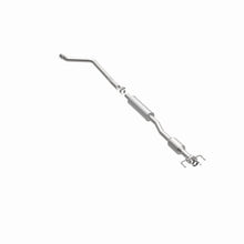 Load image into Gallery viewer, MagnaFlow Exhaust Products 5421218 California CARB Direct-Fit Catalytic Converter for Select Suzuki SX4