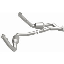 Load image into Gallery viewer, MagnaFlow Exhaust Products 4651709 California CARB Direct-Fit Catalytic Converter for Select Jeep Commander, Jeep Grand Cherokee