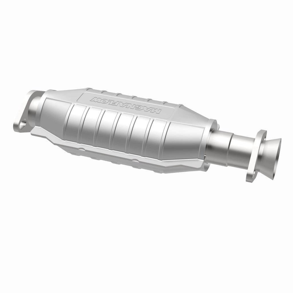 MagnaFlow Exhaust Products 93286 HM Grade Direct-Fit Catalytic Converter for Select Mitsubishi Montero