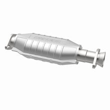 Load image into Gallery viewer, MagnaFlow Exhaust Products 93286 HM Grade Direct-Fit Catalytic Converter for Select Mitsubishi Montero