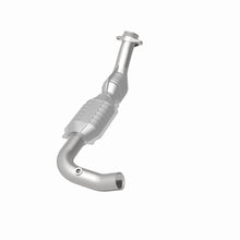 Load image into Gallery viewer, MagnaFlow Exhaust Products 93390 HM Grade Direct-Fit Catalytic Converter for Select Ford E-150 Econoline, Ford E-150 Econoline Club Wagon