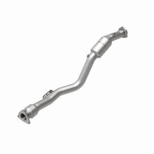 Load image into Gallery viewer, MagnaFlow Exhaust Products 24978 HM Grade Direct-Fit Catalytic Converter for Select Volkswagen Phaeton